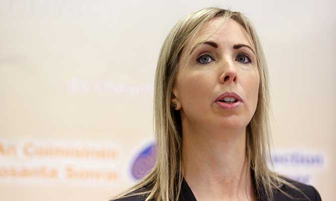 Helen Dixon