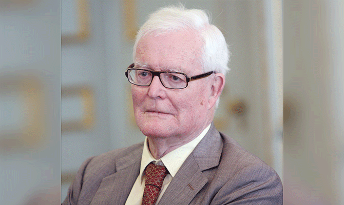 Simon McDonald Douglas Hurd