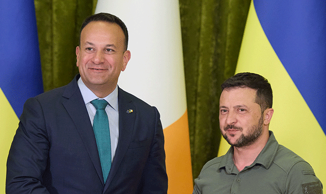 Leo Varadkar and Volodymyr Zelenskyy