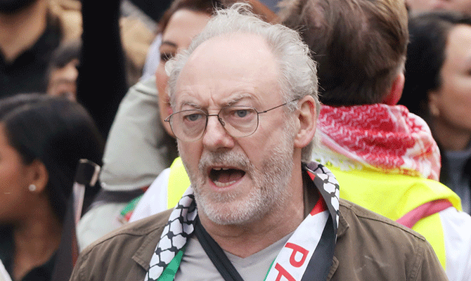 Liam Cunningham